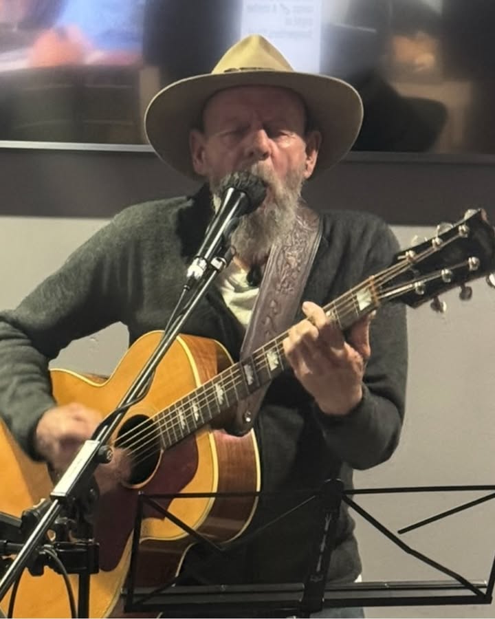 Featured image for “Soulful Acoustic Vibes: Ross Benton Live at Newcastle United Sports Club”